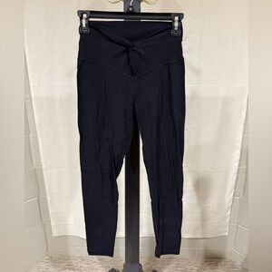 Elegant Black High-Waist Leggings